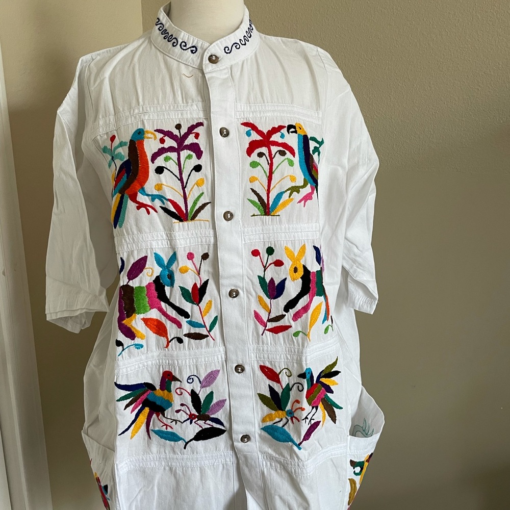 Hand embroidered men’s Mexican shirt